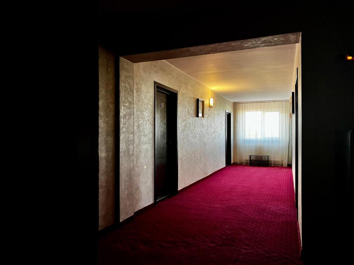Hanul Kartali Lumina Buitenkant foto
